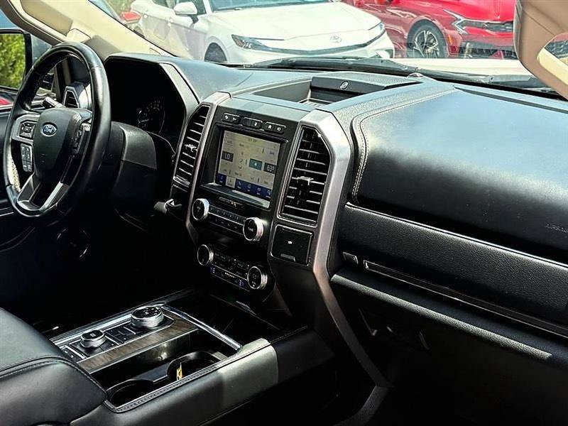 Used 2020 Ford Expedition Platinum AWD/4WD image 40