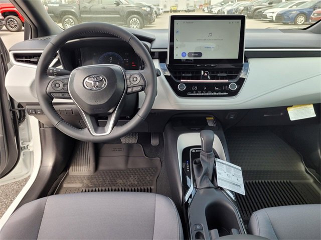 Used 2025 Toyota Corolla SE image 23
