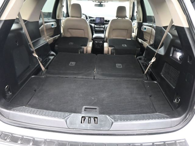 Used 2021 Ford Explorer Limited w/ Equipment Group 301A image 38