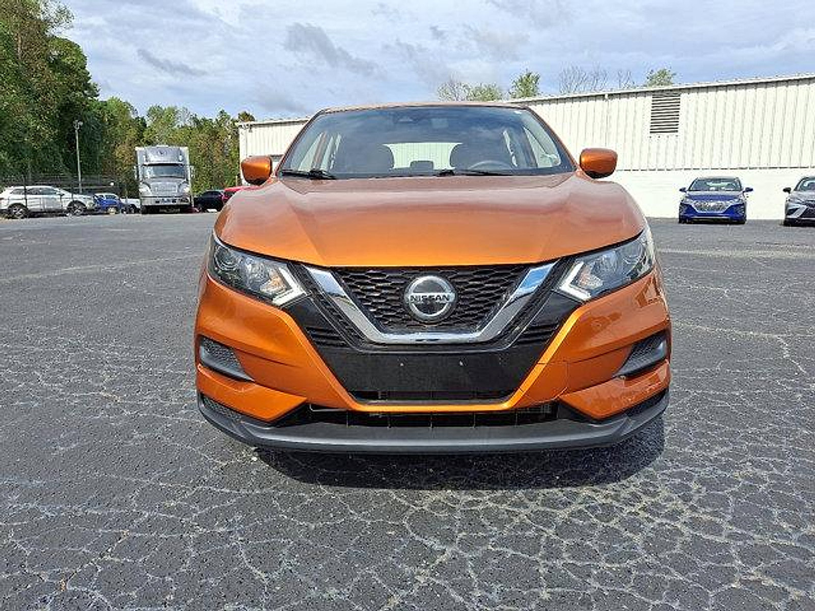 Used 2022 Nissan Rogue Sport S image 32
