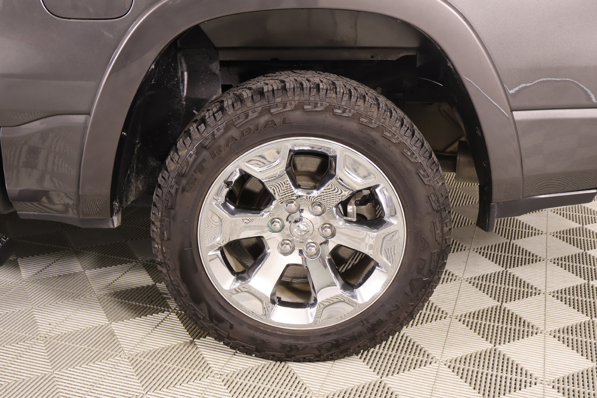 Used 2022 RAM 1500 Laramie AWD/4WD image 19