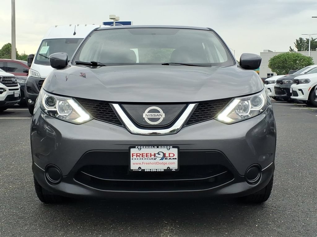 Used 2019 Nissan Rogue Sport S AWD/4WD image 2