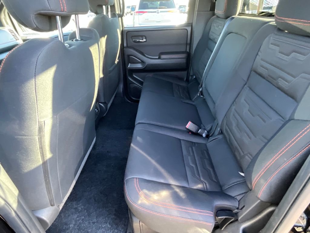 Used 2024 Nissan Frontier PRO-4X w/ Pro Convenience Package image 41