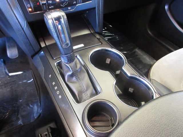 Used 2017 Ford Explorer XLT w/ Equipment Group 202A image 20