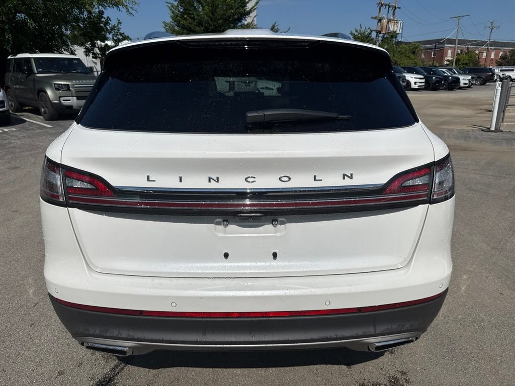 Used 2021 Lincoln Nautilus Reserve w/ Equipment Group 201A AWD/4WD image 4