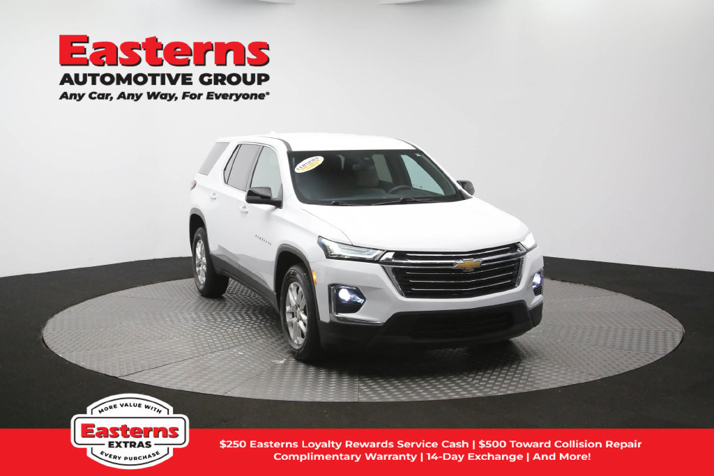 Used 2023 Chevrolet Traverse LS FWD image 49