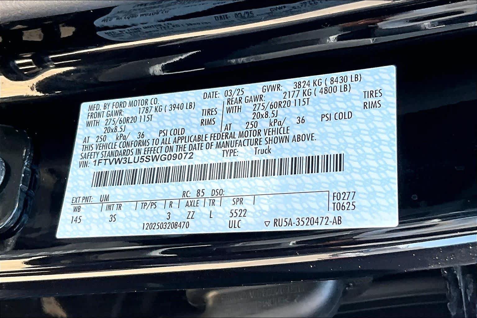 Used 2025 Ford F150 Lightning Flash AWD/4WD image 33