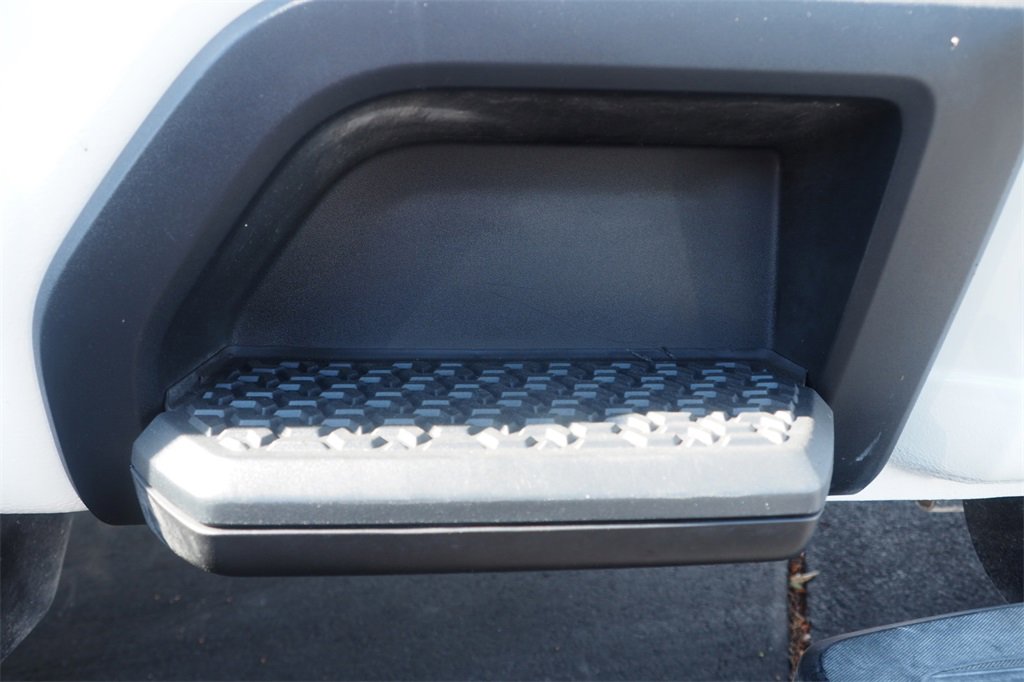 Used 2024 Chevrolet Silverado 2500 LT image 22