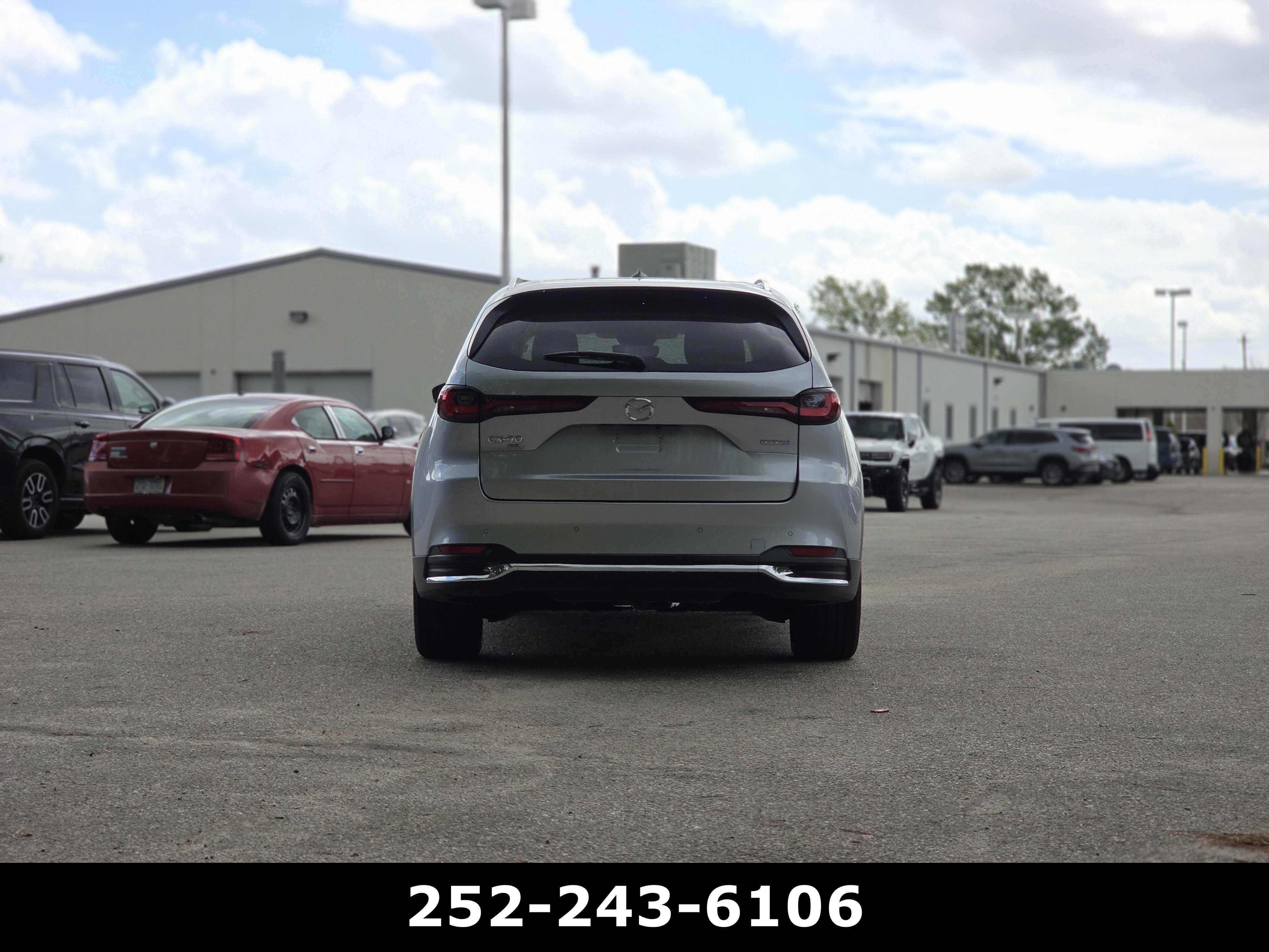 Used 2024 MAZDA CX-90 Plug-In Hybrid w/ Premium Pkg image 6