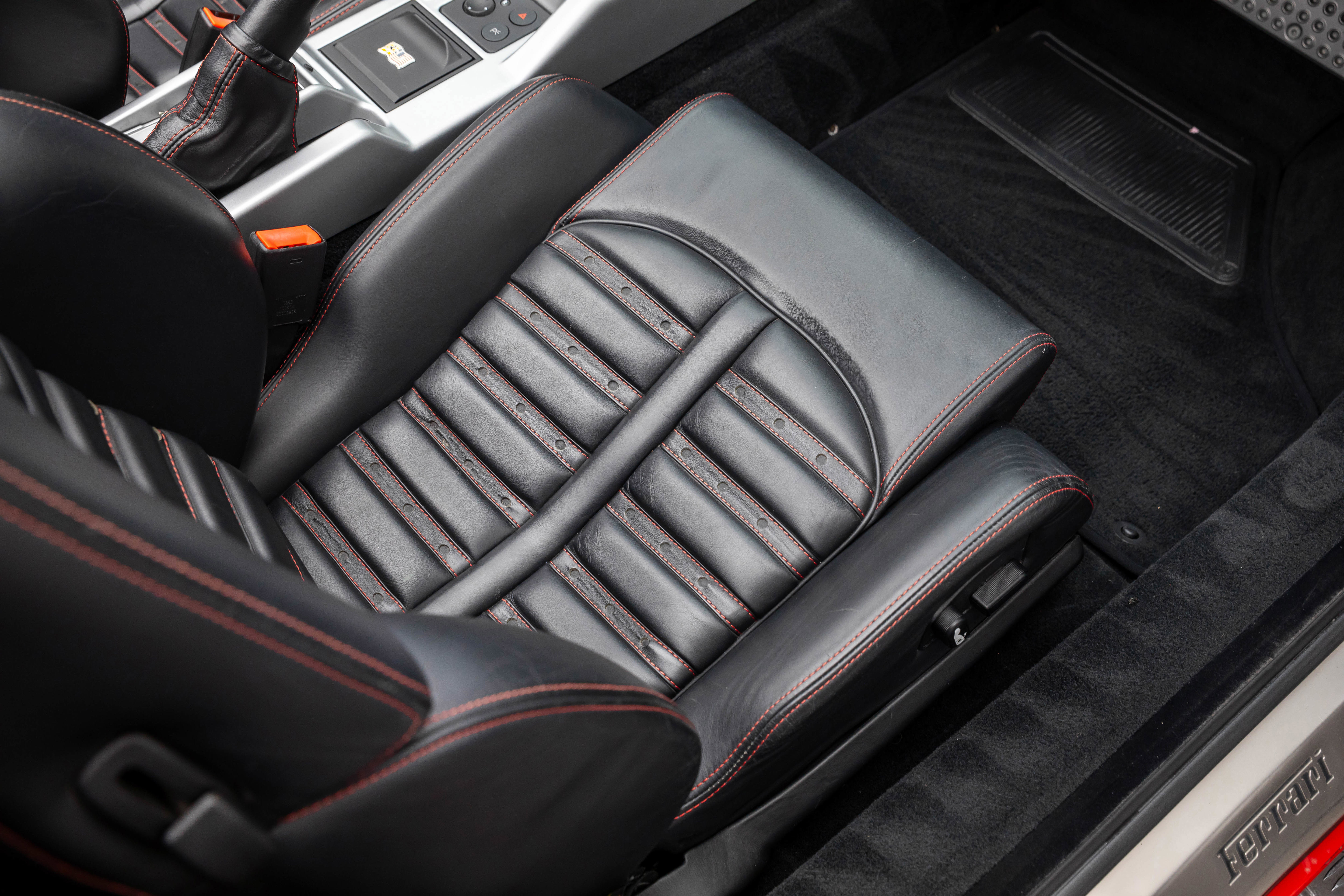 Used 2004 Ferrari 360 Spider image 34