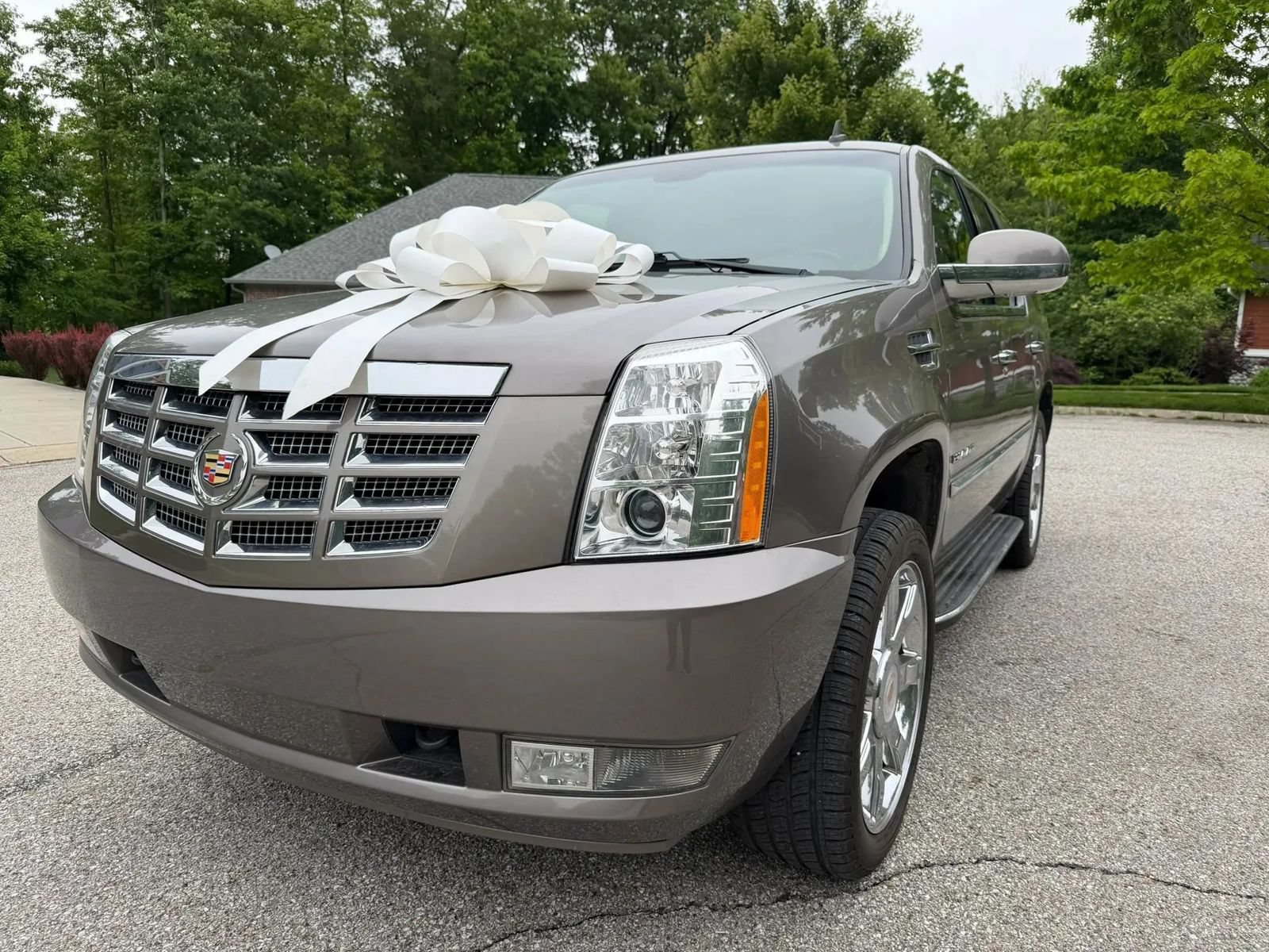 Used 2014 Cadillac Escalade Luxury