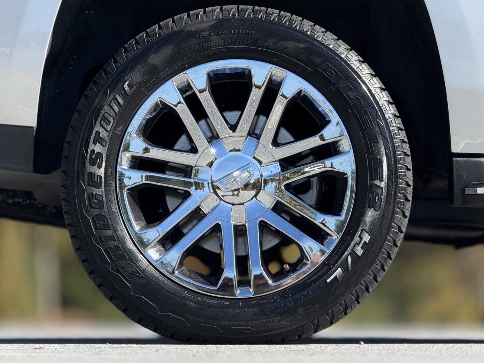 Used 2016 Cadillac Escalade 2WD image 19