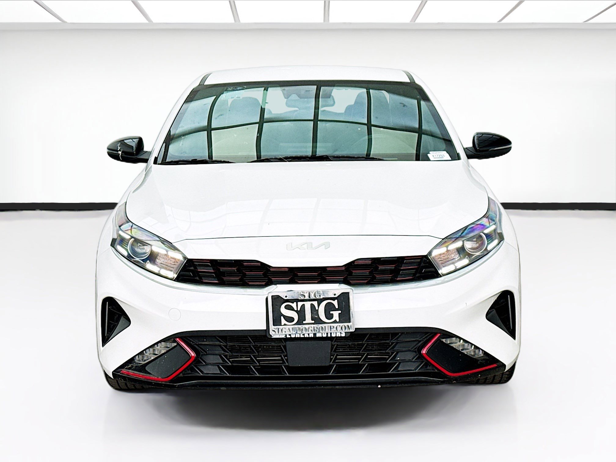 Used 2024 Kia Forte GT-Line FWD image 2
