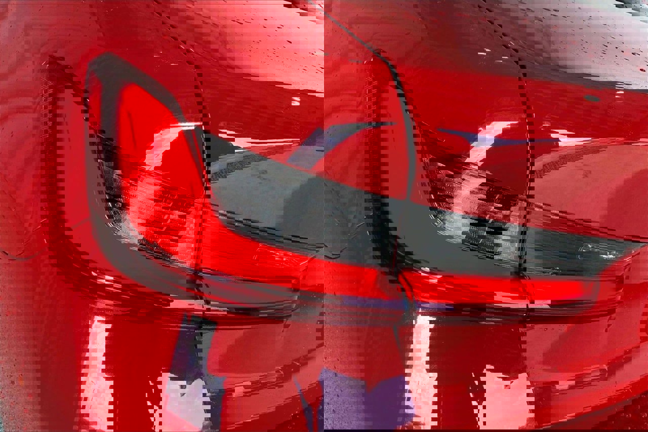 Used 2024 BMW 330i Sedan w/ Convenience Package image 13