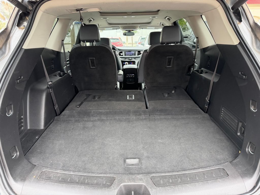 Used 2020 Buick Enclave Essence FWD image 7