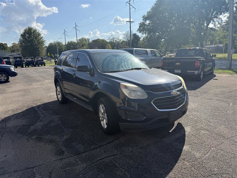 Used 2016 Chevrolet Equinox LS image 2