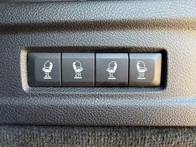 Used 2023 Jeep Grand Cherokee L Overland w/ Luxury Tech Group IV image 22