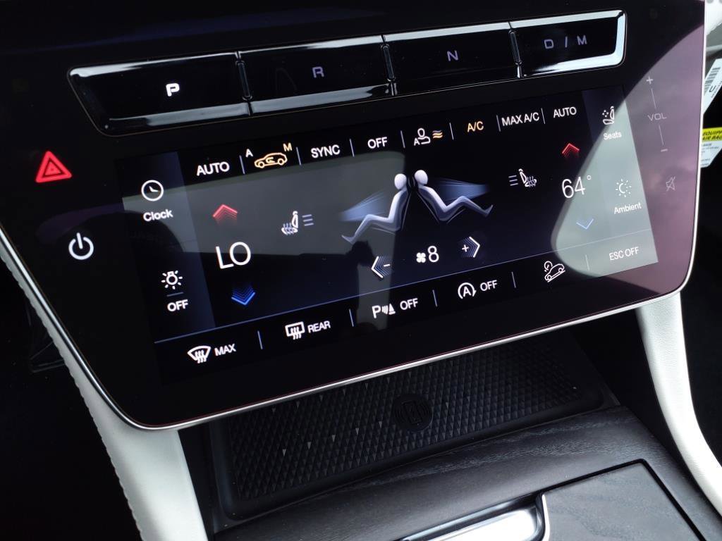 New 2024 Maserati Grecale GT image 7