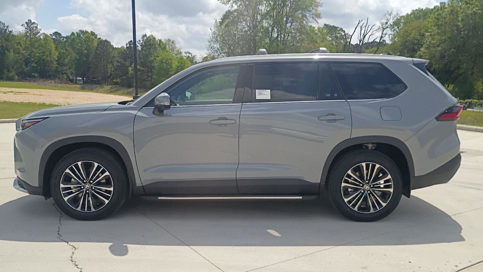 New 2026 Toyota Grand Highlander AWD Hybrid image 4