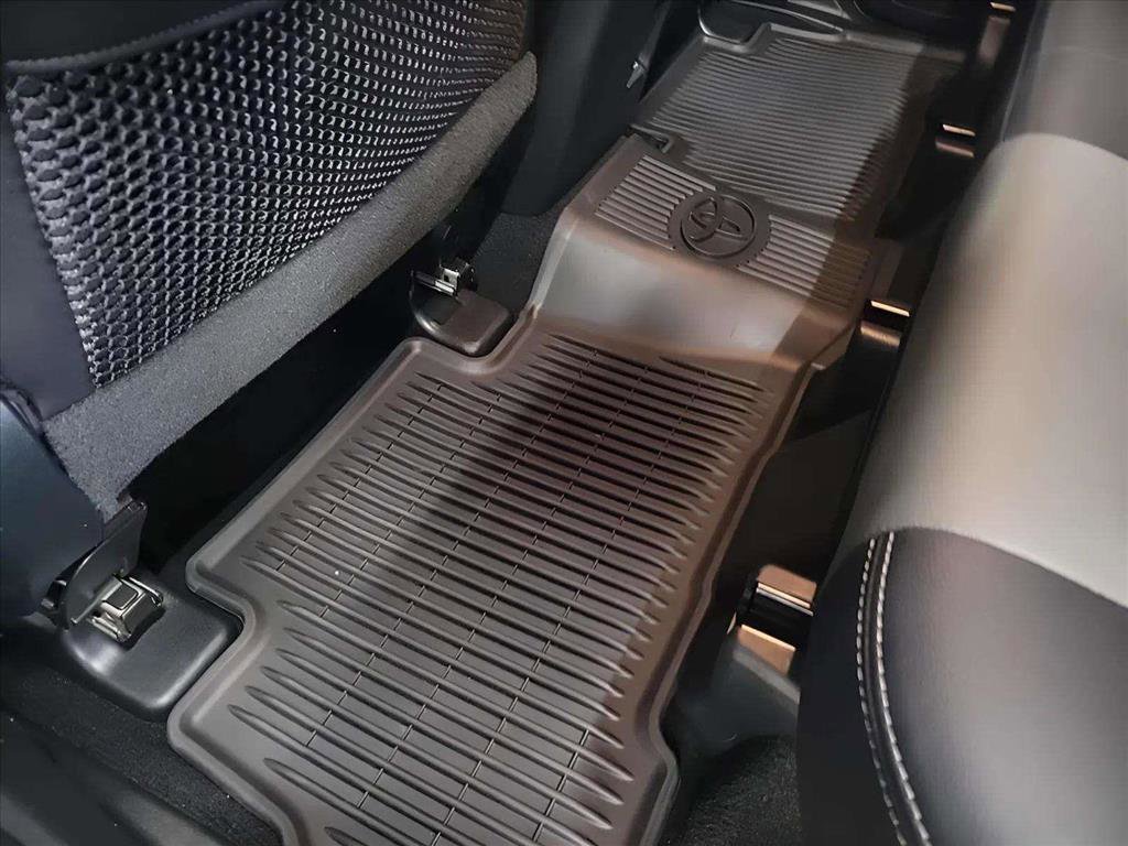 Used 2023 Toyota 4Runner SR5 Premium w/ Moonroof Package image 23