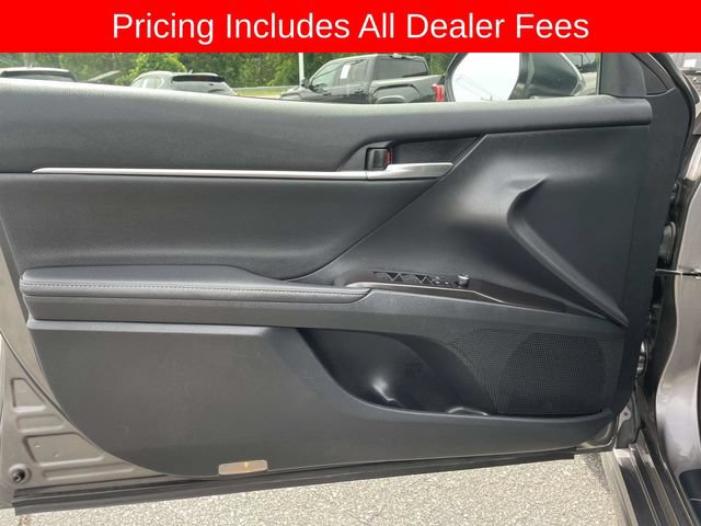 Used 2024 Toyota Camry XSE FWD image 18