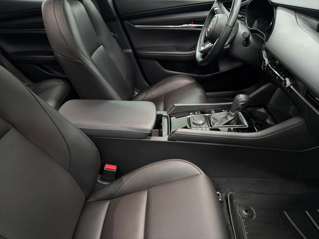 Used 2024 MAZDA MAZDA3 Hatchback w/Premium Plus Pkg image 31