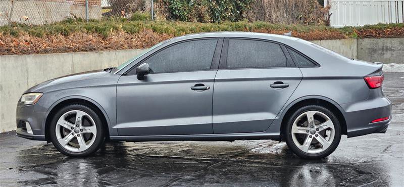 Used 2017 Audi A3 2.0T Premium w/ Convenience Package image 2