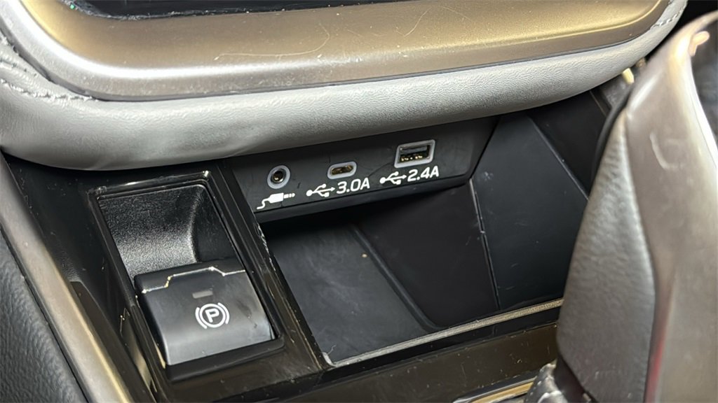 Used 2023 Subaru Legacy Premium image 28