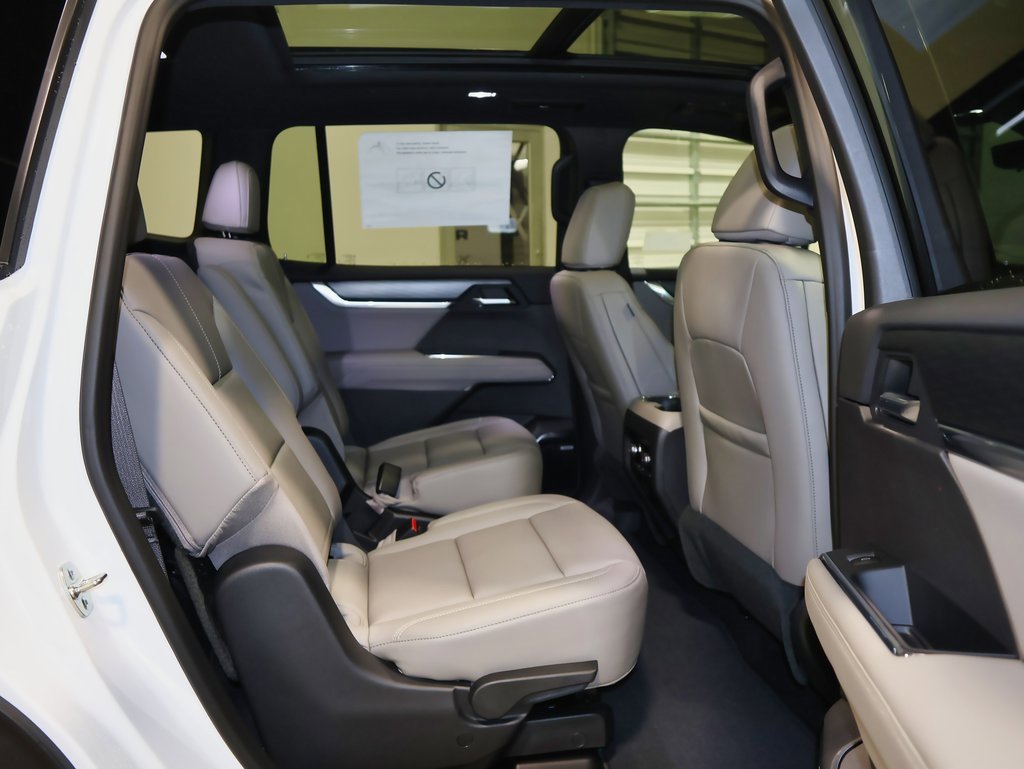 New 2026 GMC Acadia Elevation w/ Black Edition image 31