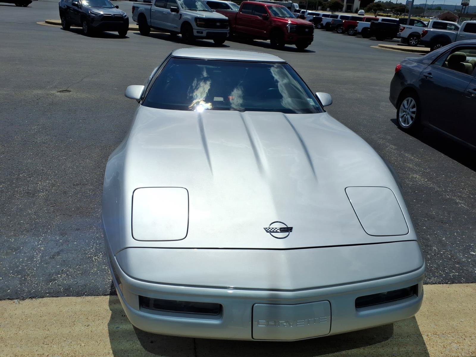 Used 1996 Chevrolet Corvette Coupe RWD image 44