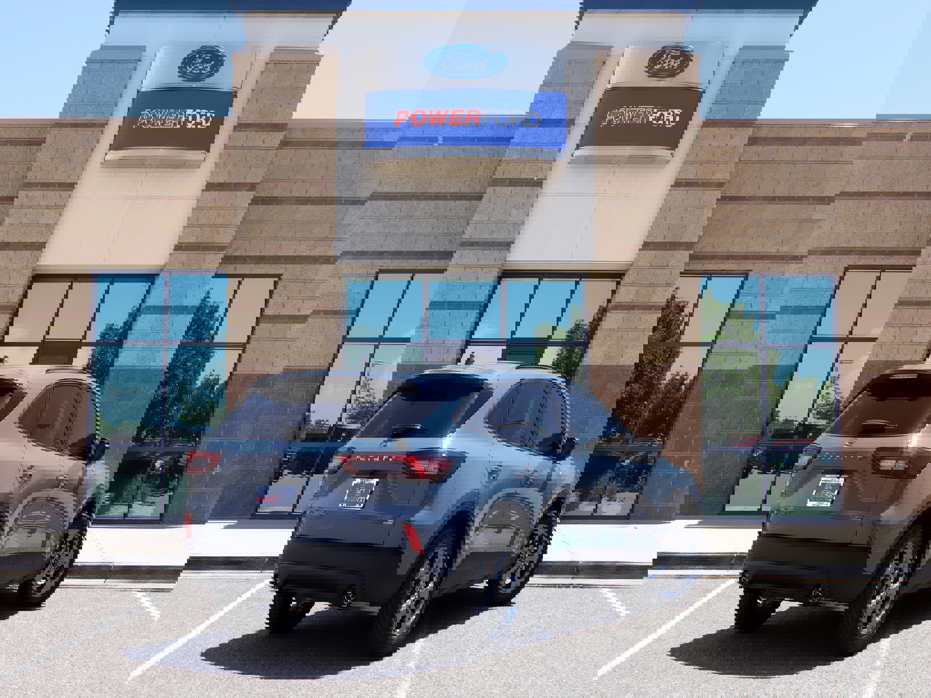 New 2025 Ford Escape ST-Line w/ Equipment Group 301A image 6