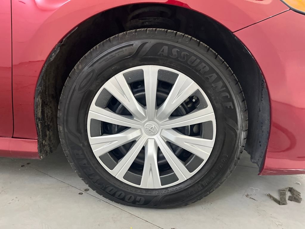 Used 2018 Toyota Camry LE w/ Protection Package (Q2) image 18