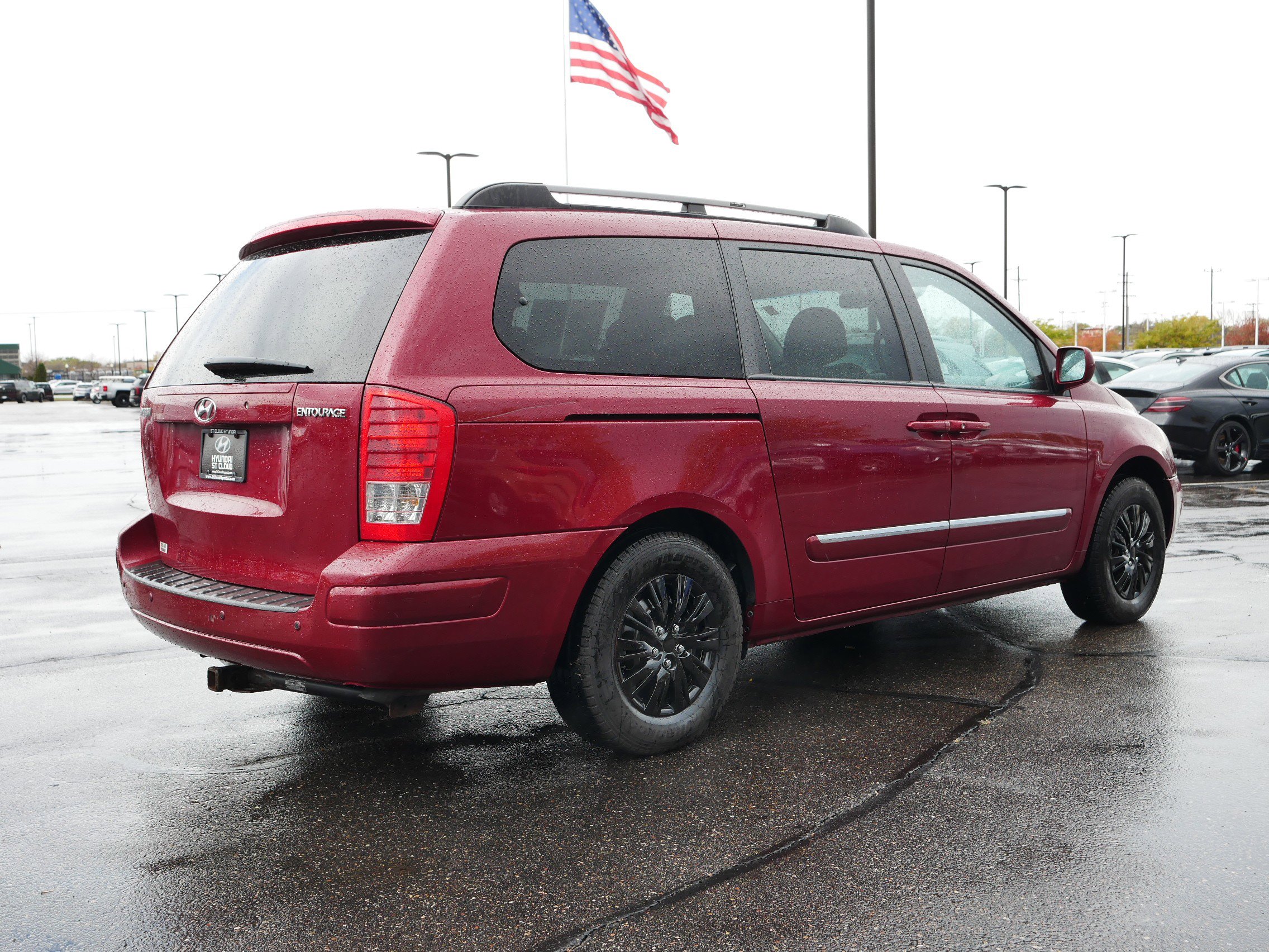 Used 2008 Hyundai Entourage image 5