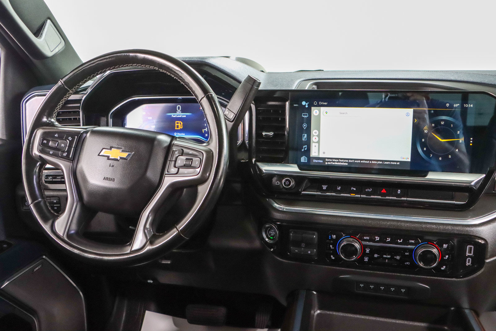Used 2024 Chevrolet Silverado 3500 High Country w/ High Country Premium Package AWD/4WD image 18
