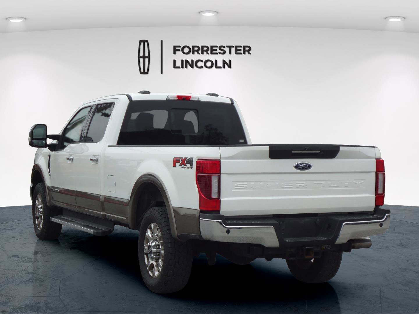 Used 2022 Ford F350 Lariat w/ Lariat Ultimate Package AWD/4WD image 5