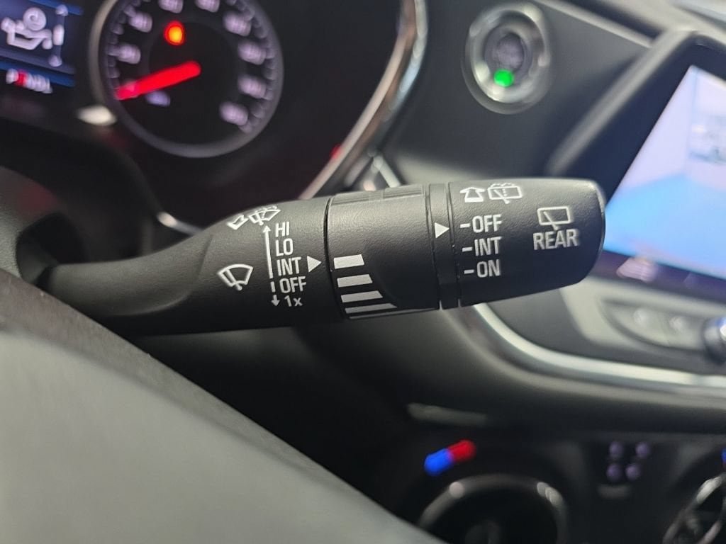Certified 2019 Chevrolet Blazer LT FWD image 29