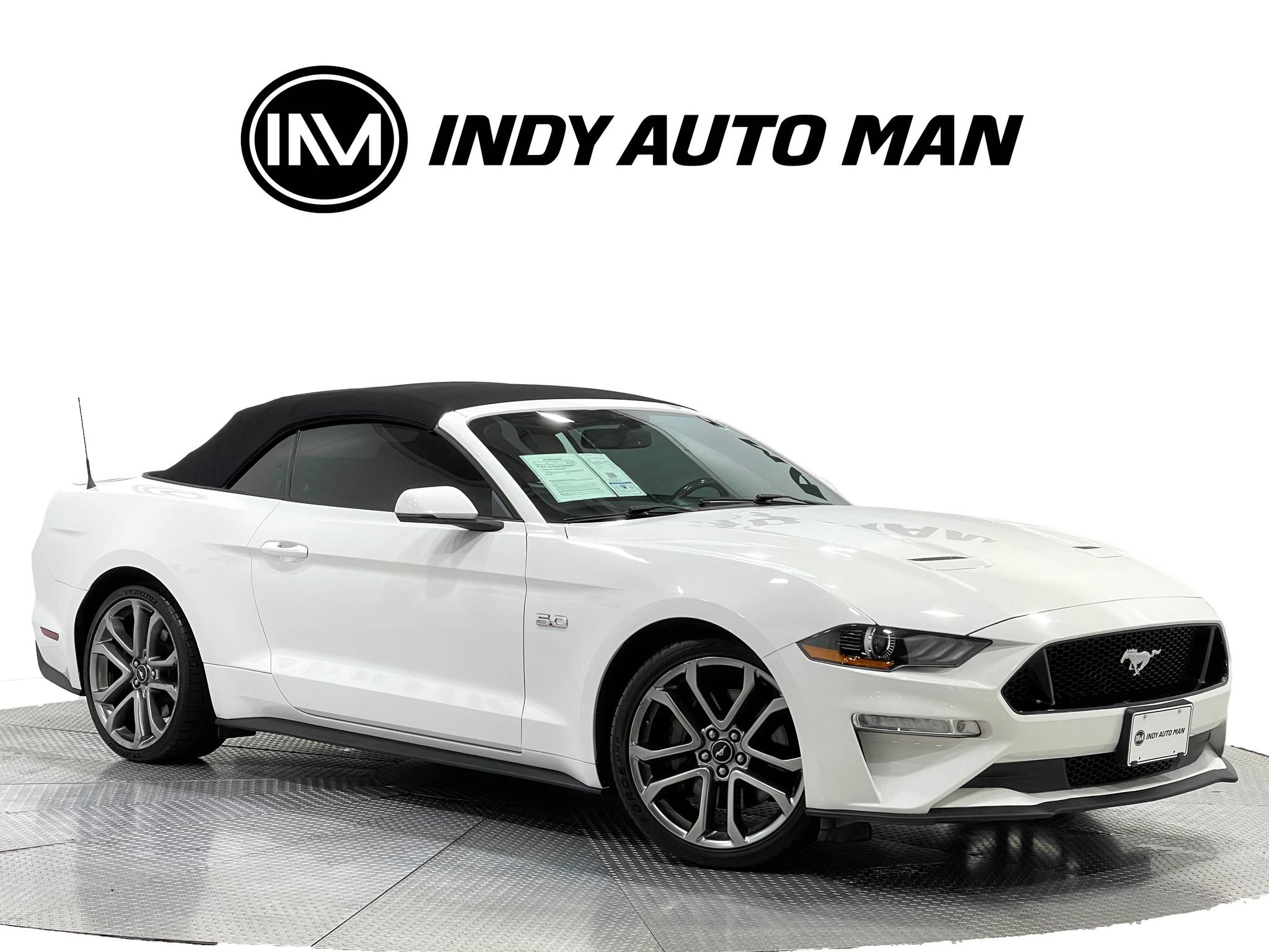 Used 2018 Ford Mustang GT Premium RWD image 2