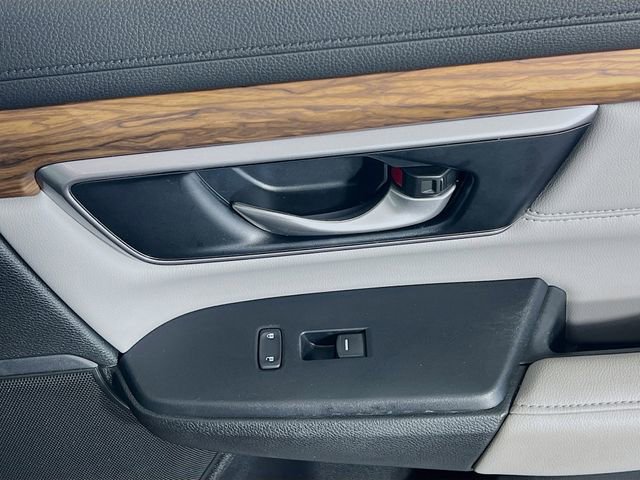 Used 2022 Honda CR-V Touring image 31