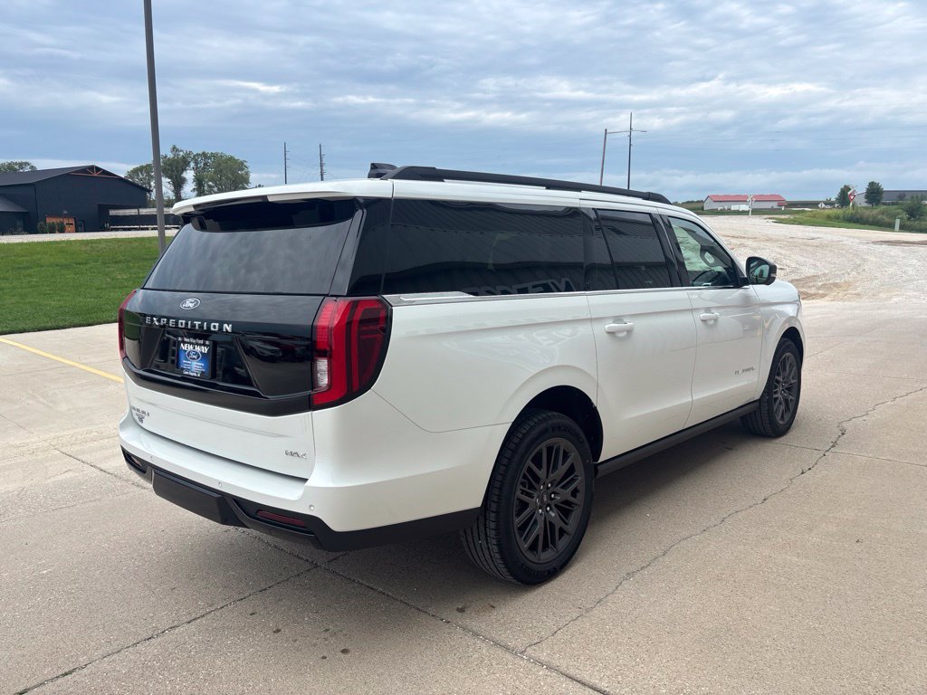 New 2027 Ford Expedition Max Platinum w/ Driver's Package AWD/4WD image 4