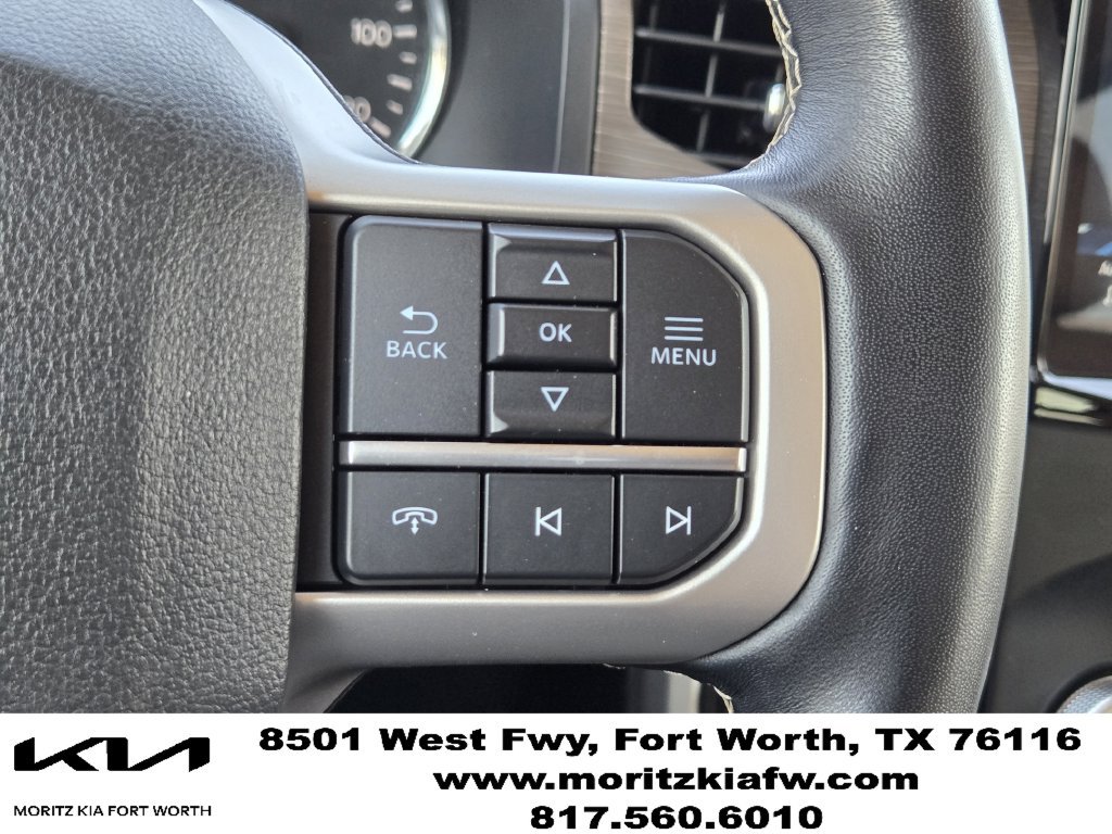 Used 2024 Ford Expedition Limited AWD/4WD image 29