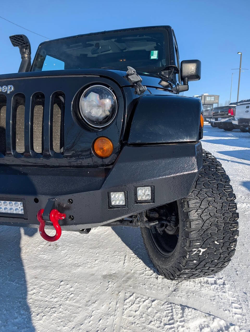 Used 2011 Jeep Wrangler Unlimited 70th Anniversary w/ Connectivity Group image 9