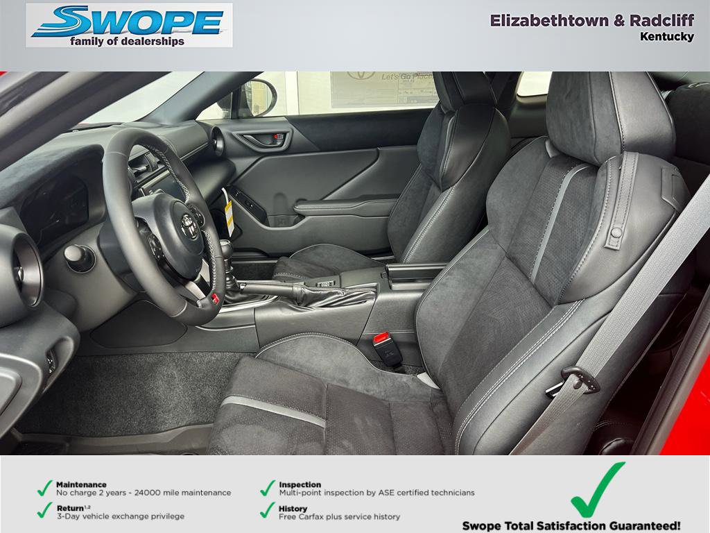 New 2025 Toyota GR86 Premium image 16