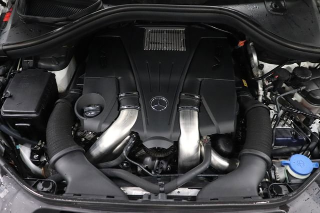 Used 2018 Mercedes-Benz GLS 550 4MATIC image 24