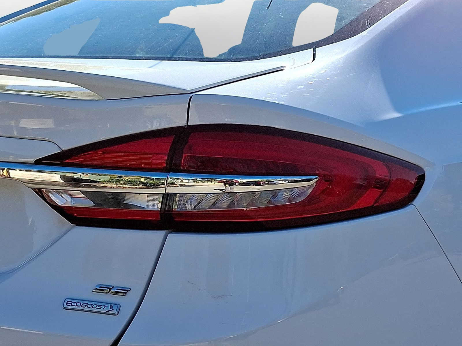 Used 2018 Ford Fusion SE w/ Equipment Group 201A FWD image 31