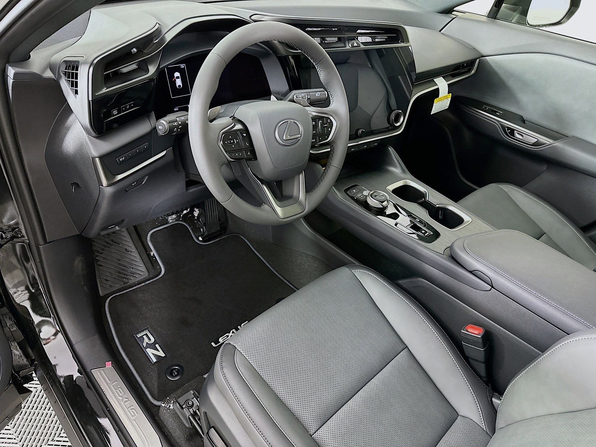 New 2026 Lexus RZ 450e AWD w/ Cold Area Package image 9