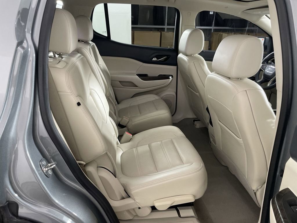 Used 2023 GMC Acadia Denali w/ Denali Ultimate Package image 27