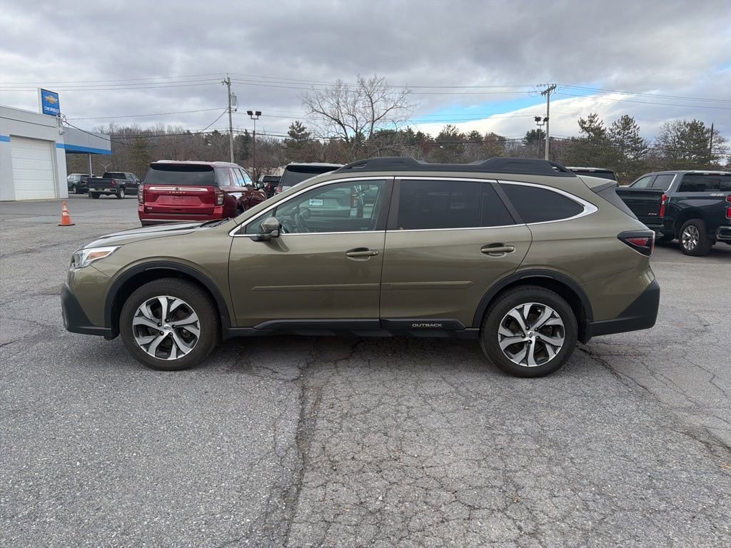 Used 2022 Subaru Outback Limited image 4