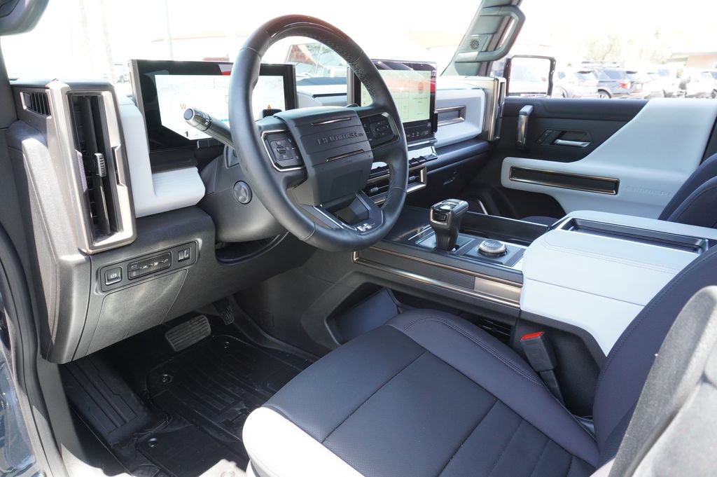 Certified 2025 GMC Hummer EV 3X AWD/4WD image 16