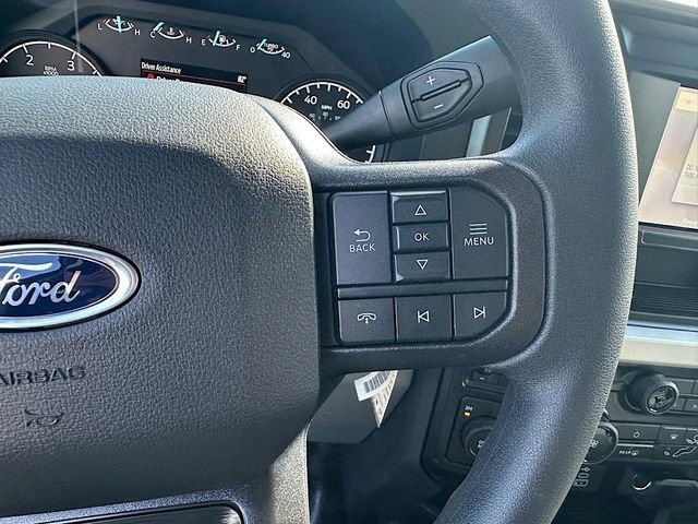 New 2026 Ford F550 4x4 Crew Cab image 19