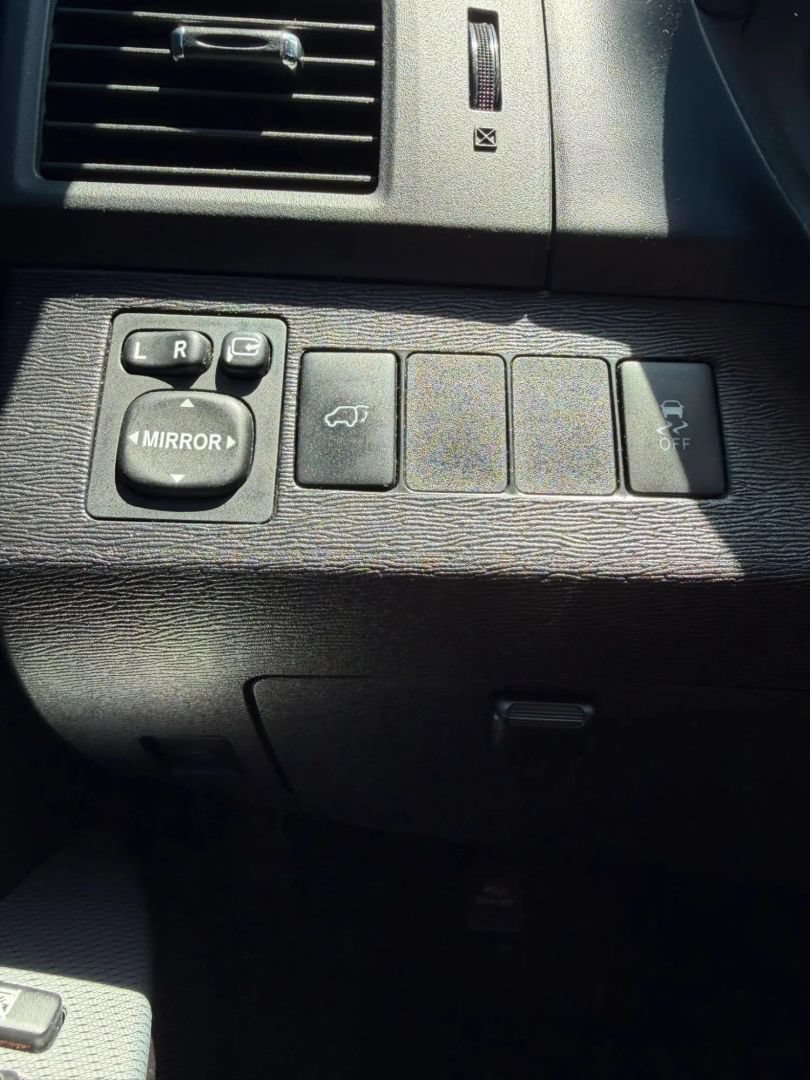 Used 2014 Toyota Venza XLE w/ XLE Premium Package FWD image 28